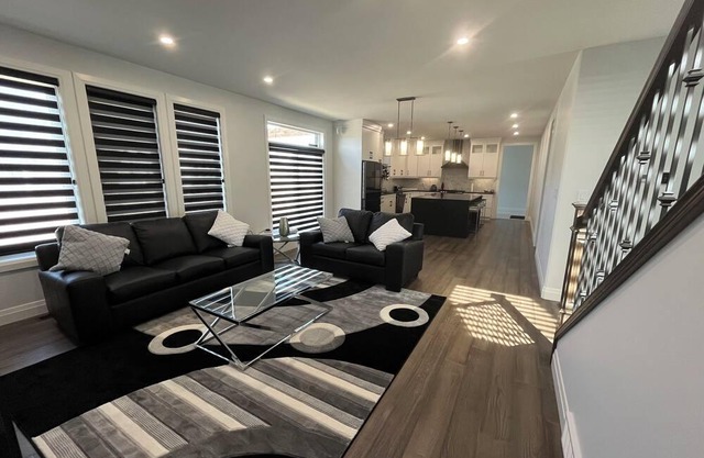 Tidy & beautiful room in a quiet neighborhood