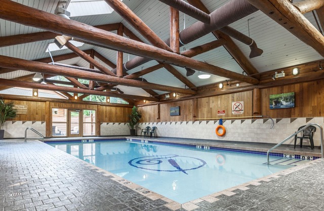 Tigh-Na-Mara Seaside Spa Resort