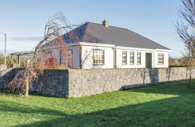 TIGHE CARRA, family friendly in Ballinrobe, County Mayo