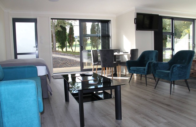 Tikitere Treasure - Peace, serenity and plenty of birdsong. Studio unit.