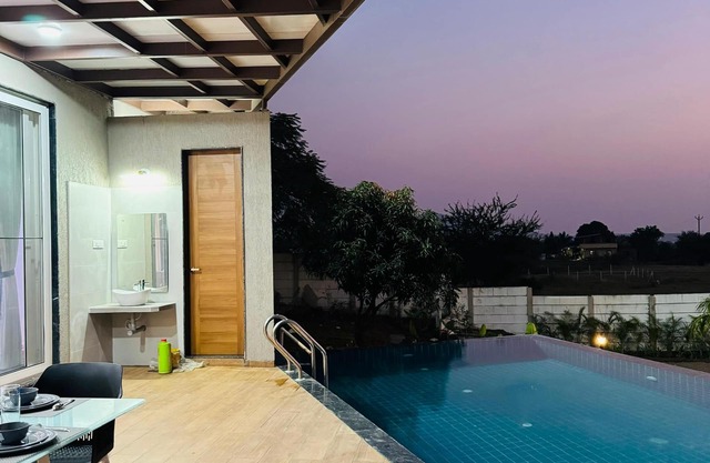 Tikona Villa 4BHK Luxury Villa in Pimplad Nashik with WiFi, AC, Swimming Pool