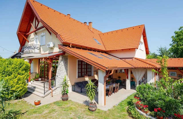 Tilia 1 by Interhome