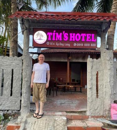 Tim Hotel