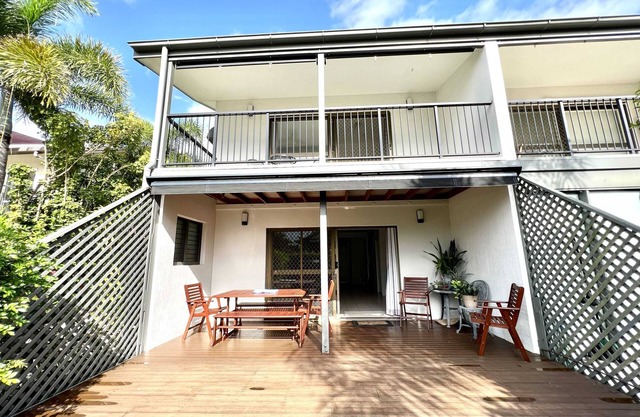 Timana 1 - Townhouse Across from the Beach