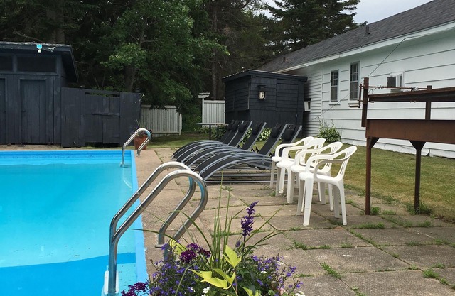 Timberland Motel