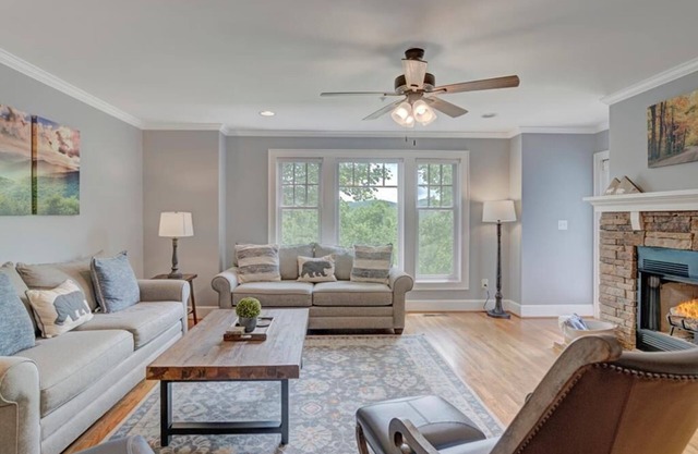 Timbers P-2- Mountain Condo, Echota Gated Resort, Indoor/Outdoor Pools and Hot Tub, Fitness Area,...