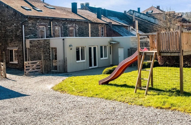Casa de campo atemporal en Vresse-sur-Semois con terraza