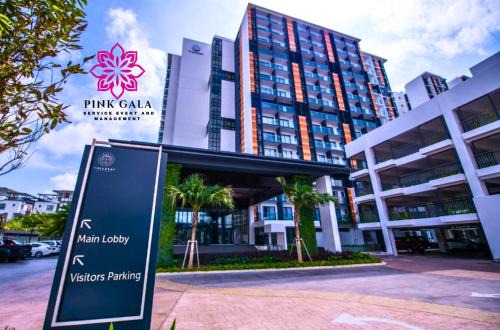 Timurbay Seaview Poolcation Studio - Walk to Beach & Enjoy Pool View by PG Management