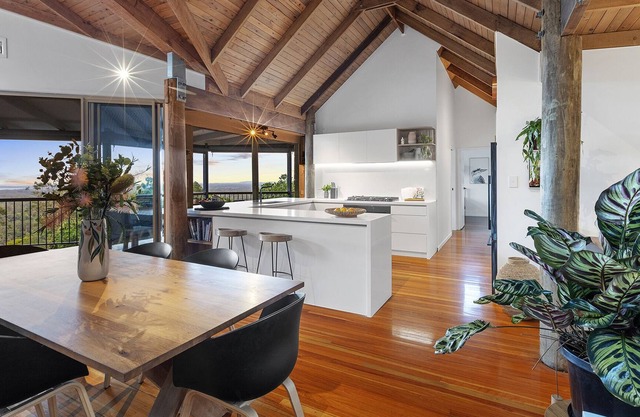 Tinbeerwah Family Home with Panoramic Ocean Views