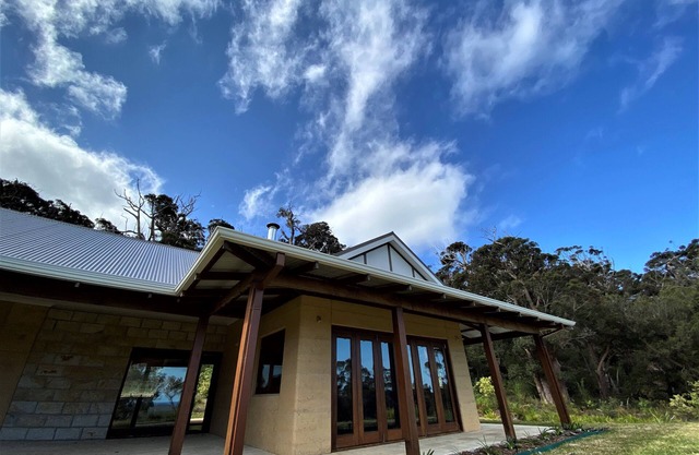 Tingle Estate