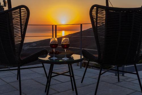 Tinian Sunset Suite