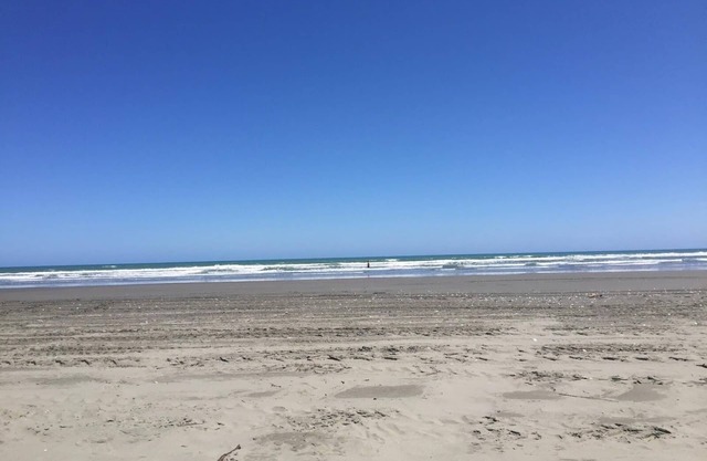 Pequeña casa de vacaciones en la playa a una hora de Wellington