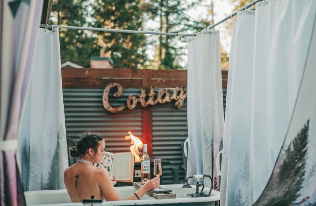 Tiny Cottage w/Firepit/Hottub/Outdoor tubs