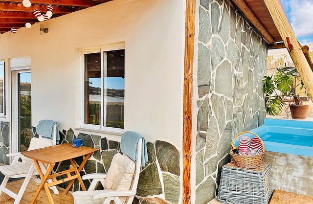 Tiny Home 'La Pergola Calma' con vistas a la montaña, terraza privada y Wi-Fi