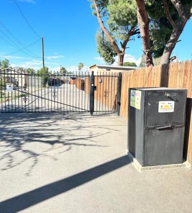Tiny house in the heart of MOVAL private freeparking Netflix