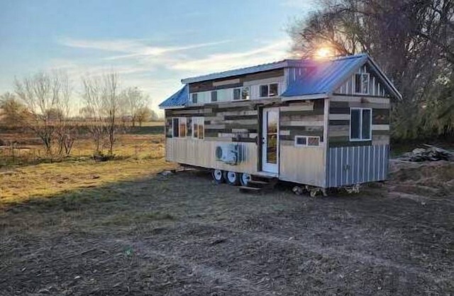 Tiny House Near Bear River City