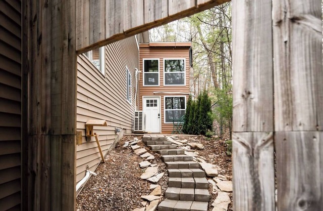 Tiny Loft | Spider Lake | Sandy Beach | SUP Rental