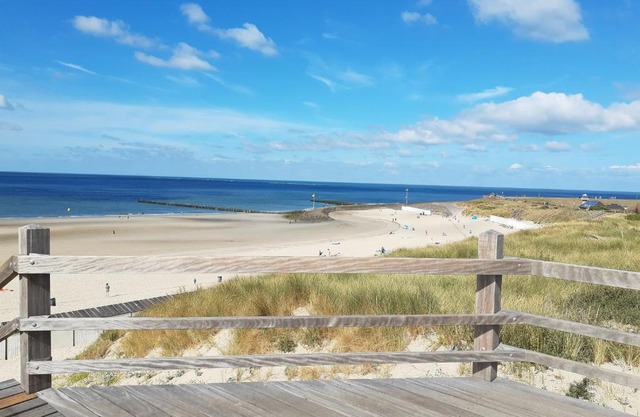 TINY STUDIO BATAVIA adults only Bed by the Sea
