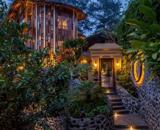 Tira Vilagna Suites & Spa