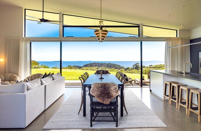 TIROHANGA LUXURY | Coast & Country | WINTER DEAL - Stay for 3, Pay for 2
