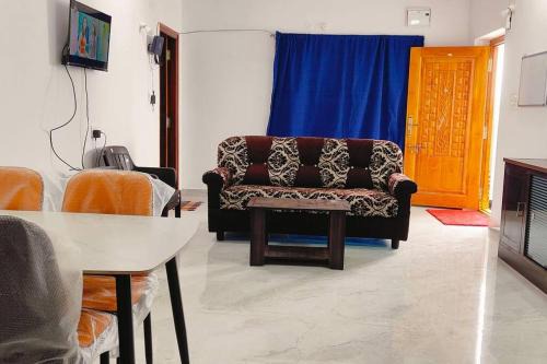 Tiruchanoor Home stay