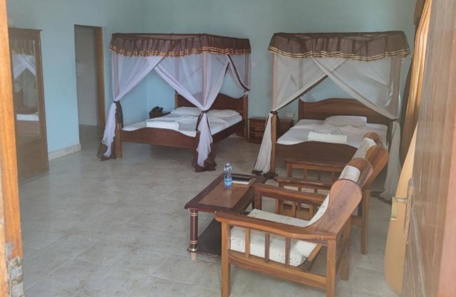 Titanic Hotel - Kilifi