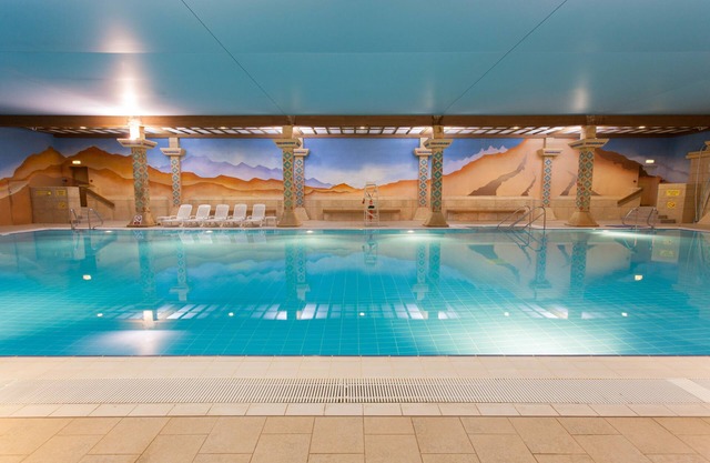 TLH Toorak Hotel - TLH Leisure, Entertainment and Spa Resort
