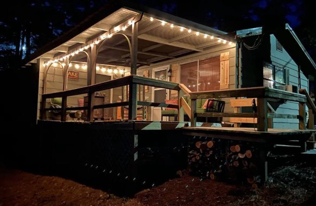 Toledo Bend Cozy Cottage 1 on the water 62 Macy st