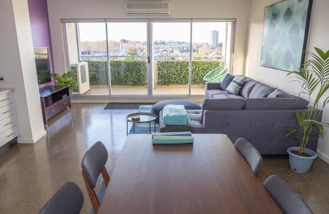 Apartamento de diseño en el último piso en Kensington