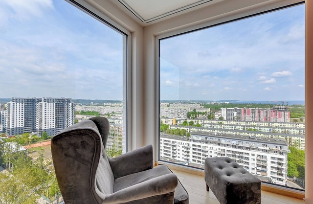 Top Floor z Widokiem na Morze by Downtown Apartments