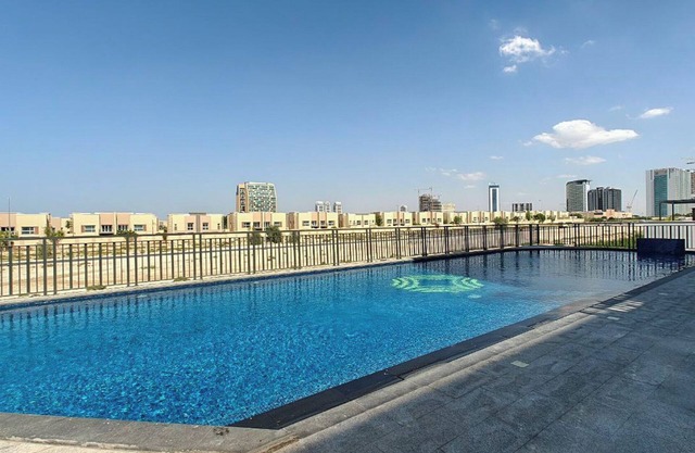 TOP Location | Work and Chill near Miracle Garden