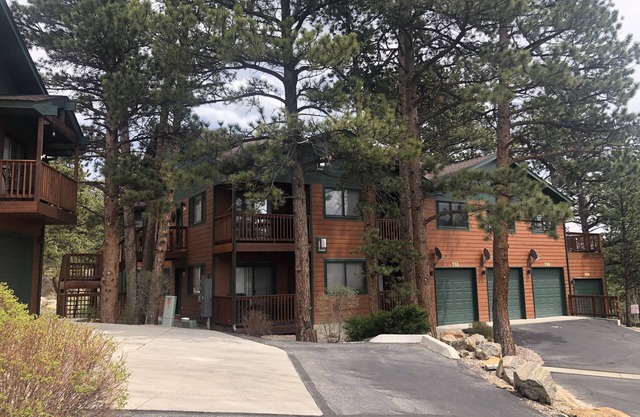 Casa de alta calidad - Moose Lodge - Como nuevo 3 habitaciones - ¡Excelentes precios!