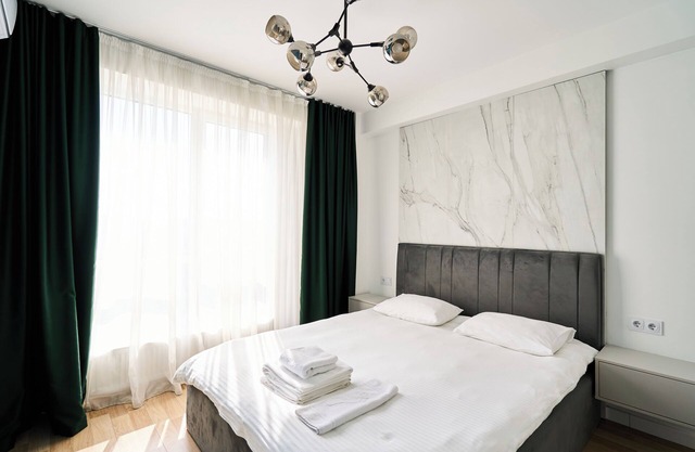 Top Spot in Riscani! 1BR Near Shops & Restaurants
