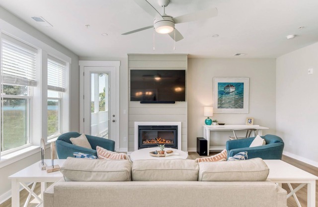 Topaz Tide Condo at Hamilton Cay Reserve