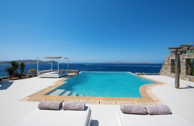 Topos Exclusive Mykonos