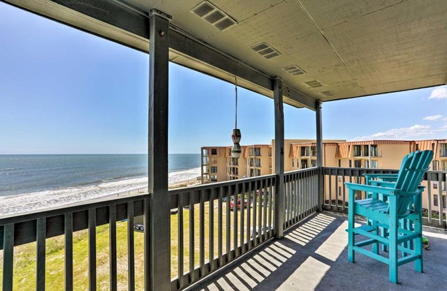 Topsail Beach Oceanfront Oasis with Stunning Views!