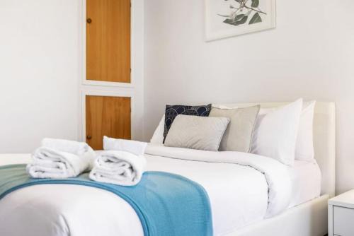 Torbay 1BR Bolthole - WiFi - Seaviews