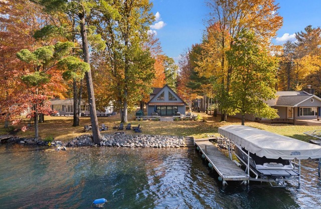 Torch River Retreat 3BDR Home With DocK