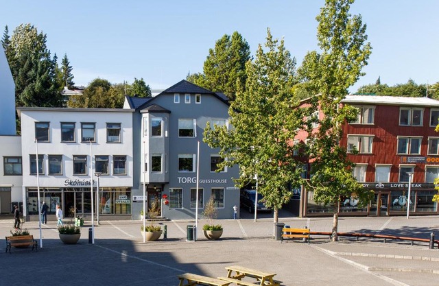 Torg Guest House
