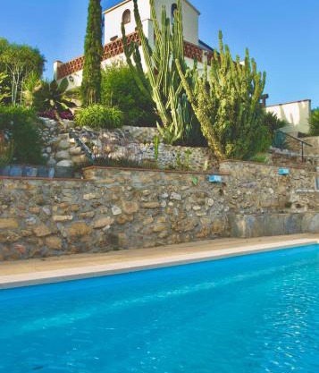 Torre Costa Brava Private pool