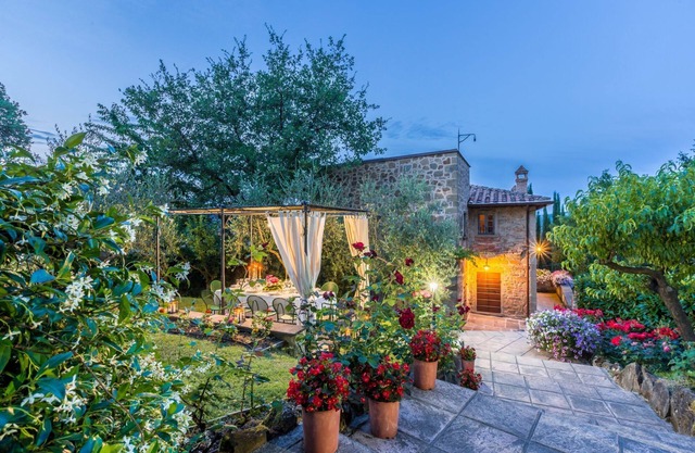 Villa en Monterchi con 5 habitaciones, capacidad 10