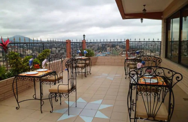 Tou'Ngou Hotel