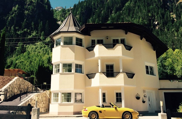 Torre Chalet - Montañas y más ..