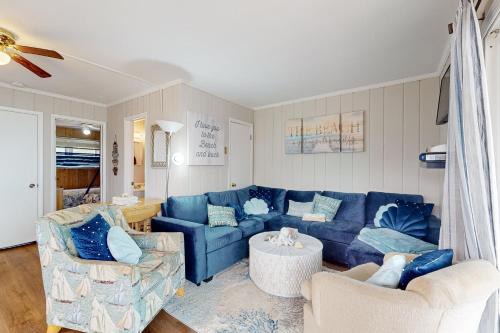 Tower Shores - 39575 Admiral