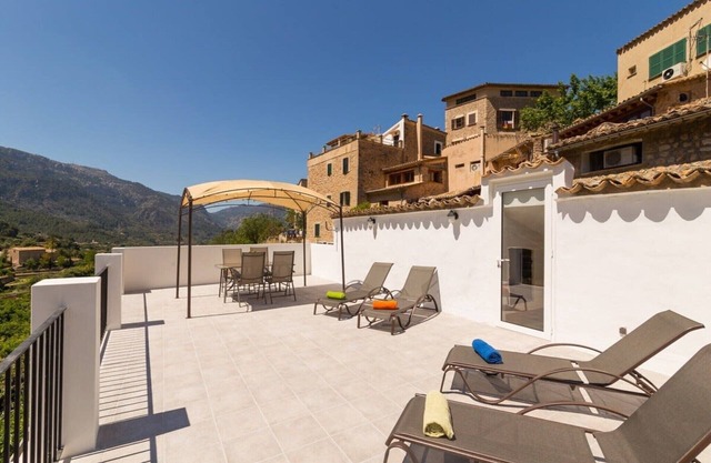 Town House Alba in Fornalutx
