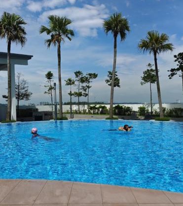 Townhill Guesthouse @ Bandar Teknologi Kajang