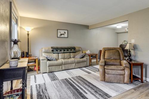 Townhome 10 Mi to WPAFB and Dayton!