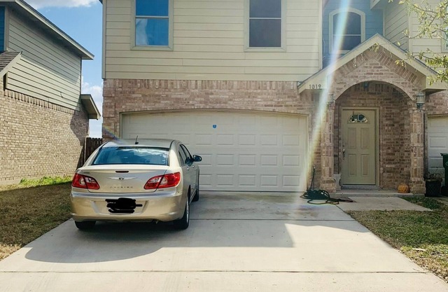 Townhome in gated community in Río Grande City