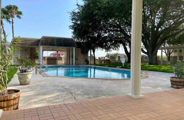 Townhome in McAllen, TX!