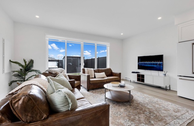 Townhome with Spa in Mirabel - 5